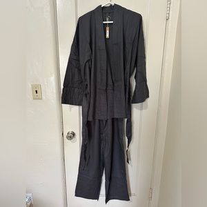 NWT SKIMS DRAPEY SLEEP SET